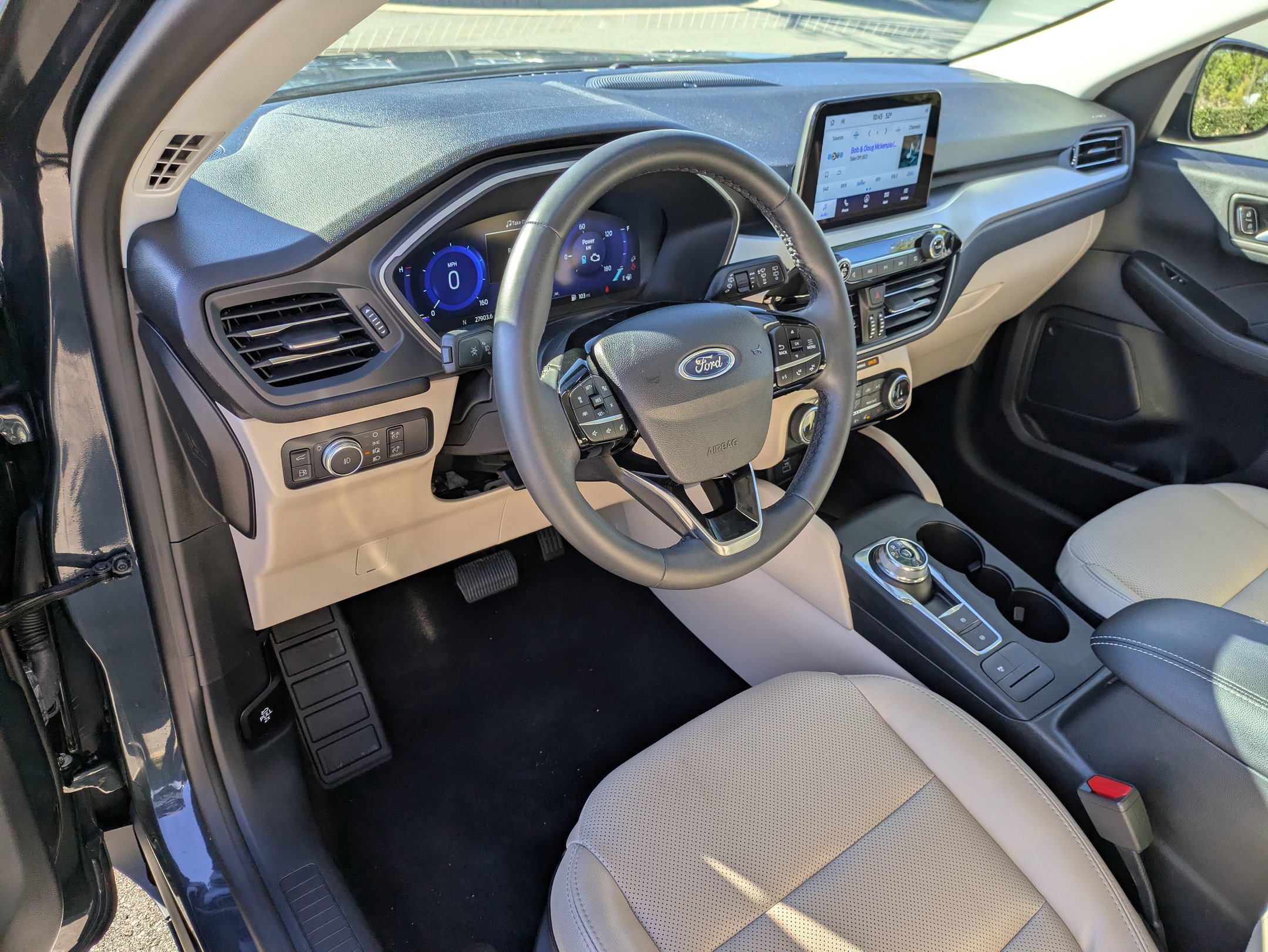 Certified 2022 Ford Escape SEL w/ Technology Package image 14