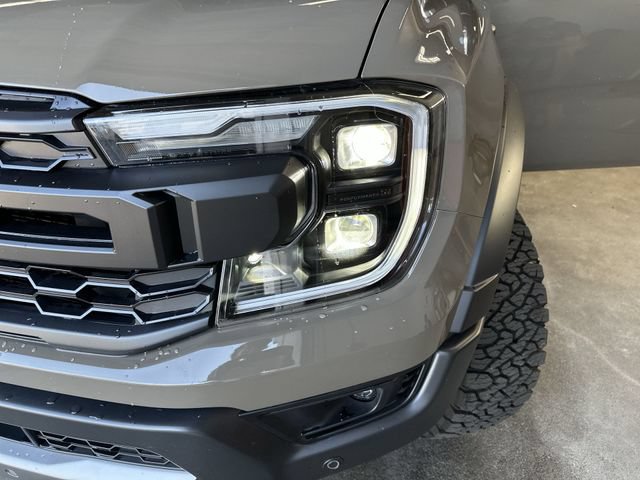 Certified 2025 Ford Ranger Raptor AWD/4WD image 9