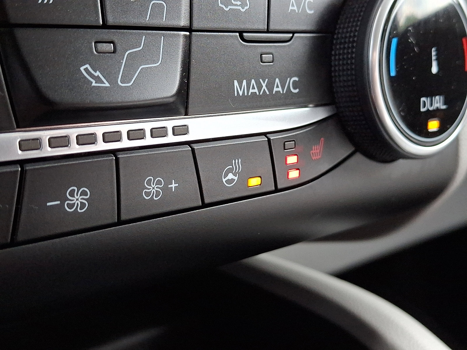 Certified 2023 Ford Escape Active AWD/4WD image 26