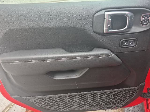 Used 2021 Jeep Wrangler Unlimited Sahara image 16