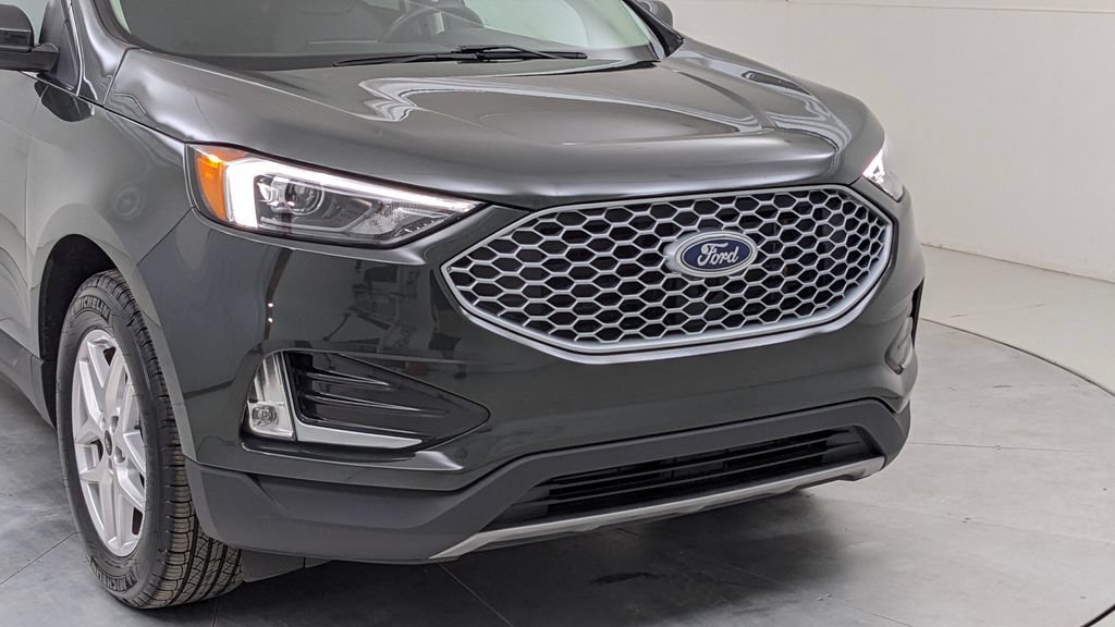 Certified 2023 Ford Edge SEL w/ Convenience Package AWD/4WD image 38