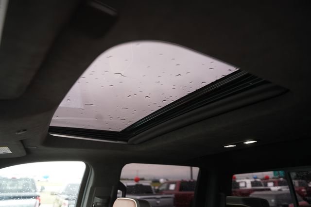 Used 2024 GMC Sierra 2500 Denali Ultimate AWD/4WD image 11