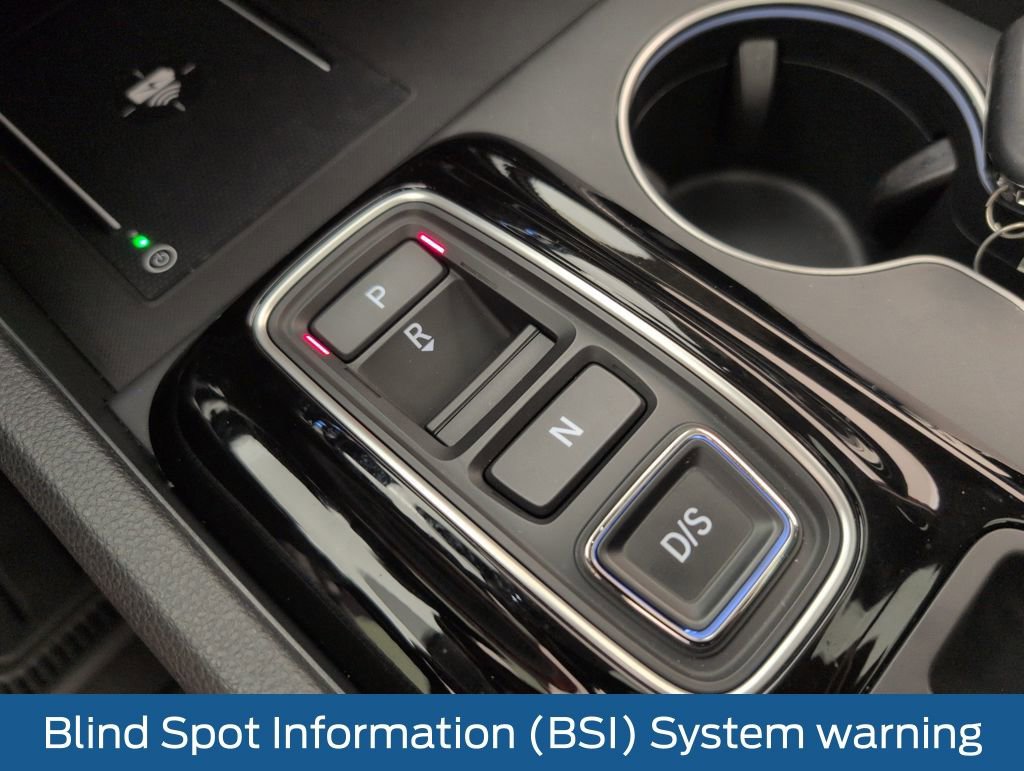 Used 2024 Honda Pilot Touring image 37