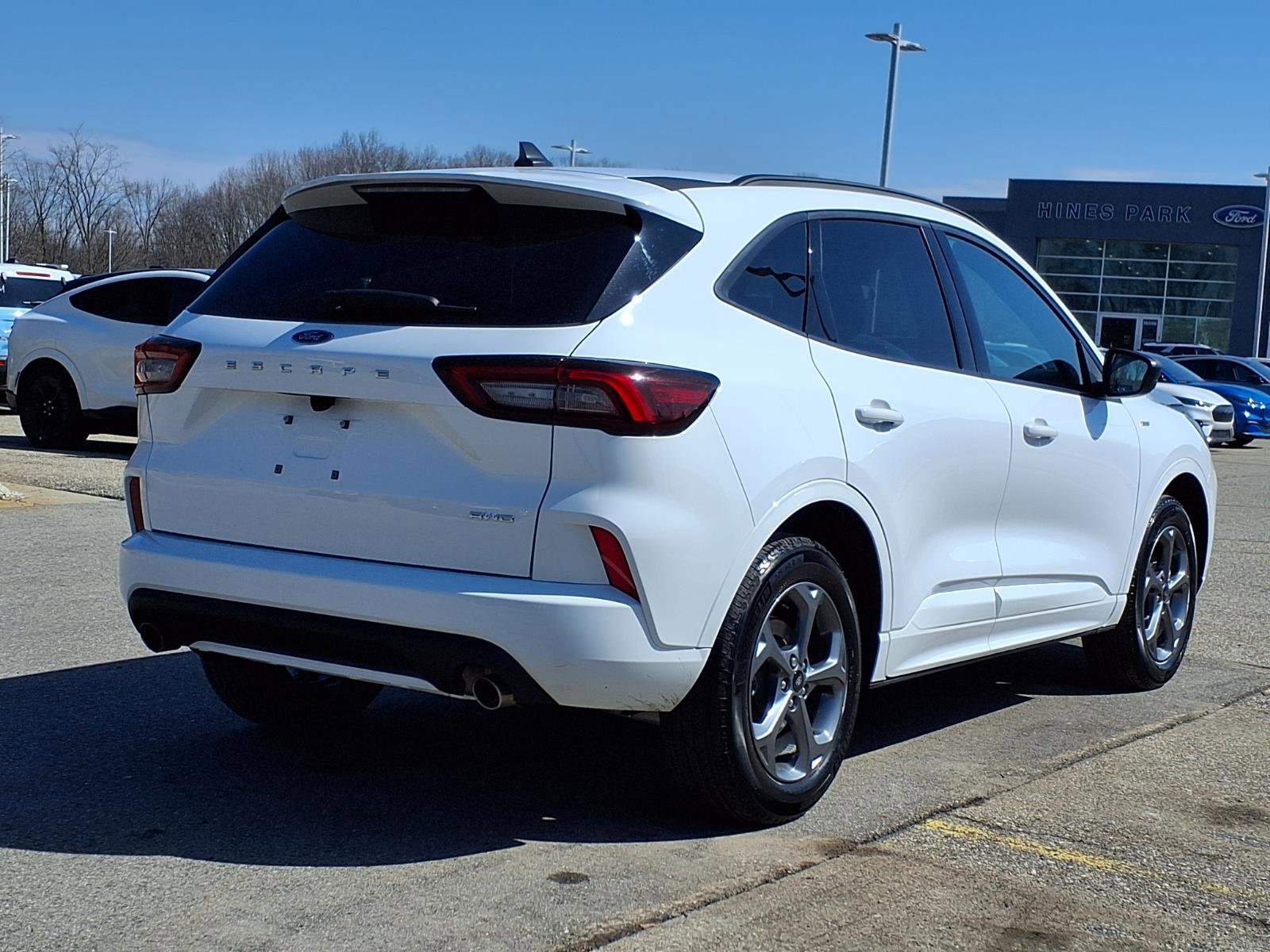 Certified 2023 Ford Escape ST-Line image 7