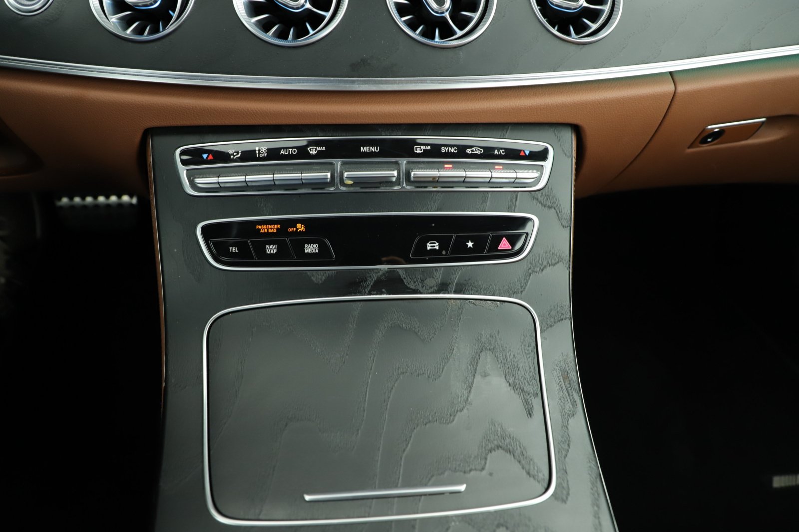 Used 2022 Mercedes-Benz E 450 Cabriolet image 25