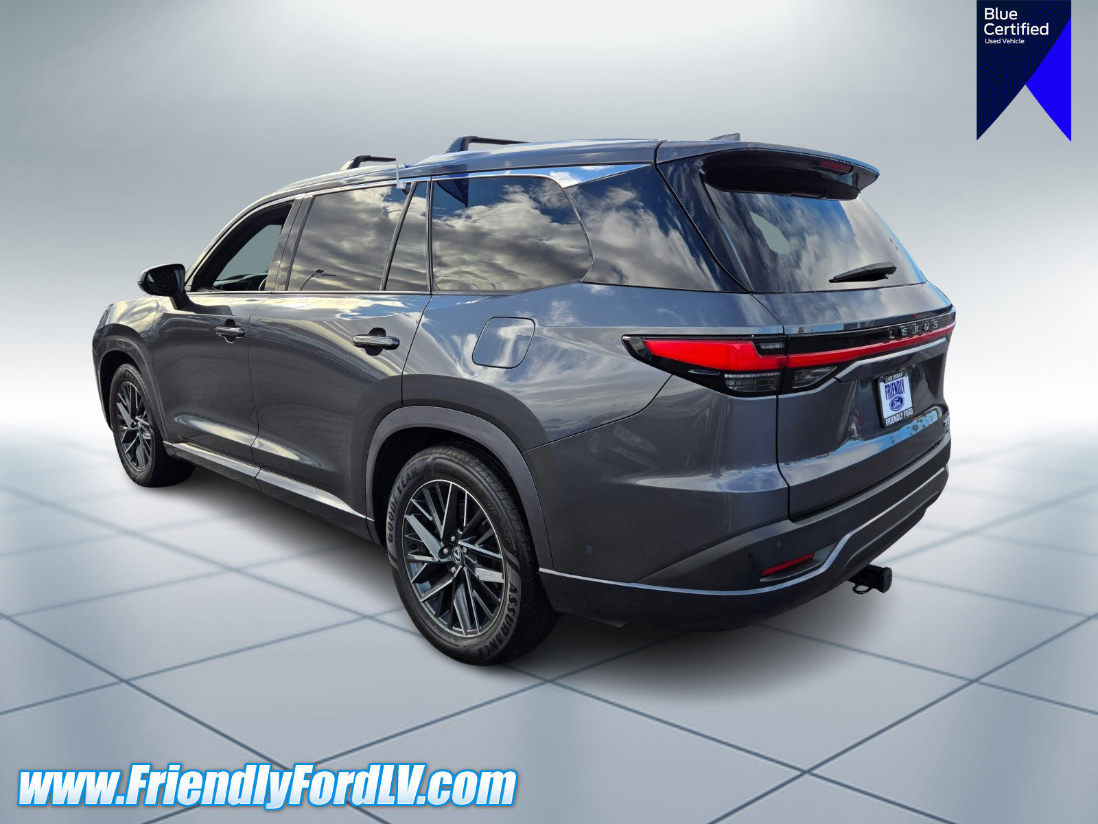 Used 2024 Lexus TX 350 AWD image 3