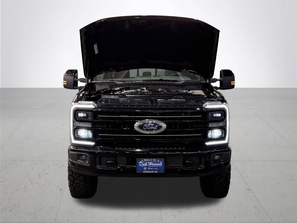 Certified 2026 Ford F250 Platinum w/ Tremor Off-Road Package AWD/4WD image 6