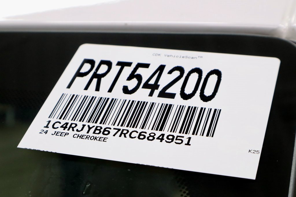 Used 2024 Jeep Grand Cherokee Limited 4xe image 36