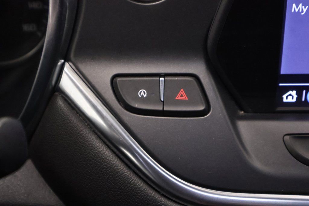 Used 2021 Chevrolet Blazer LT image 28