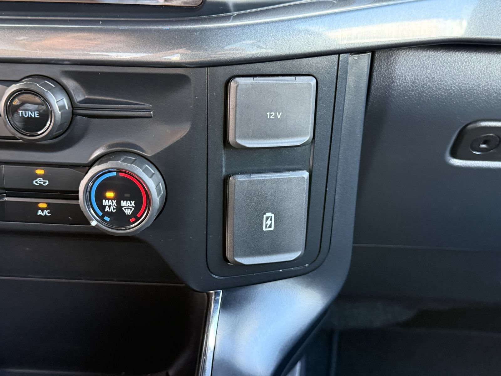 Certified 2024 Ford F150 STX RWD image 30