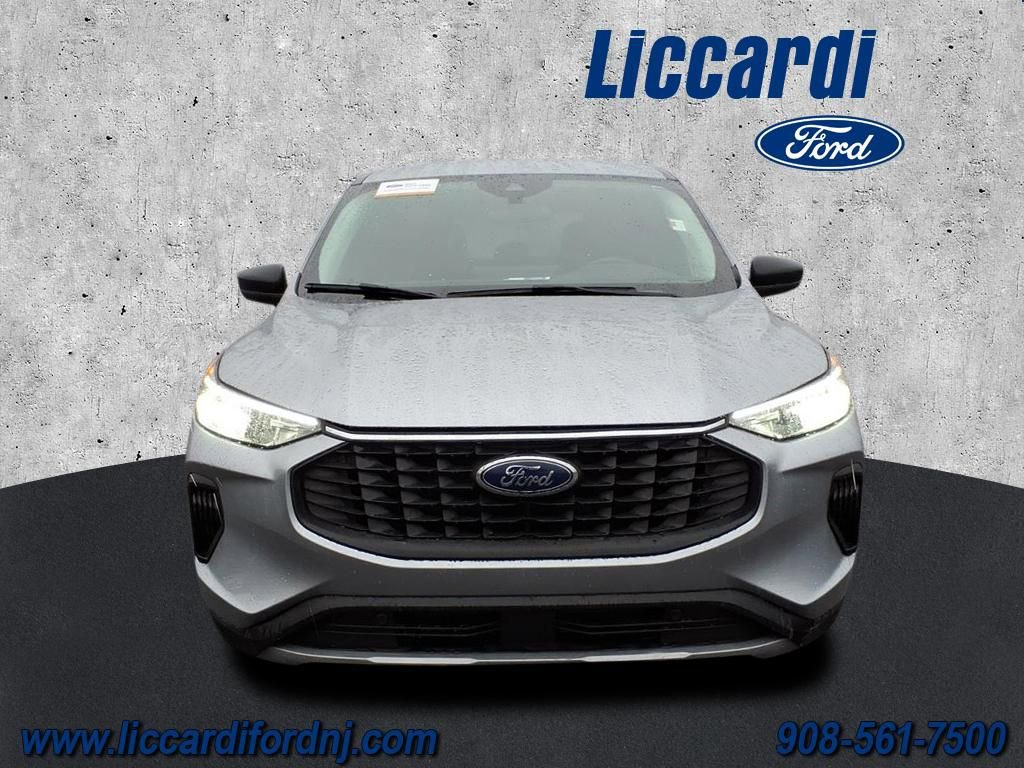 Certified 2023 Ford Escape Active w/ Tech Pack #1 image 2