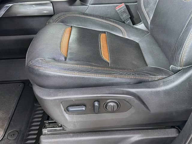 Used 2022 GMC Sierra 1500 AT4 w/ AT4 Premium Package AWD/4WD image 24