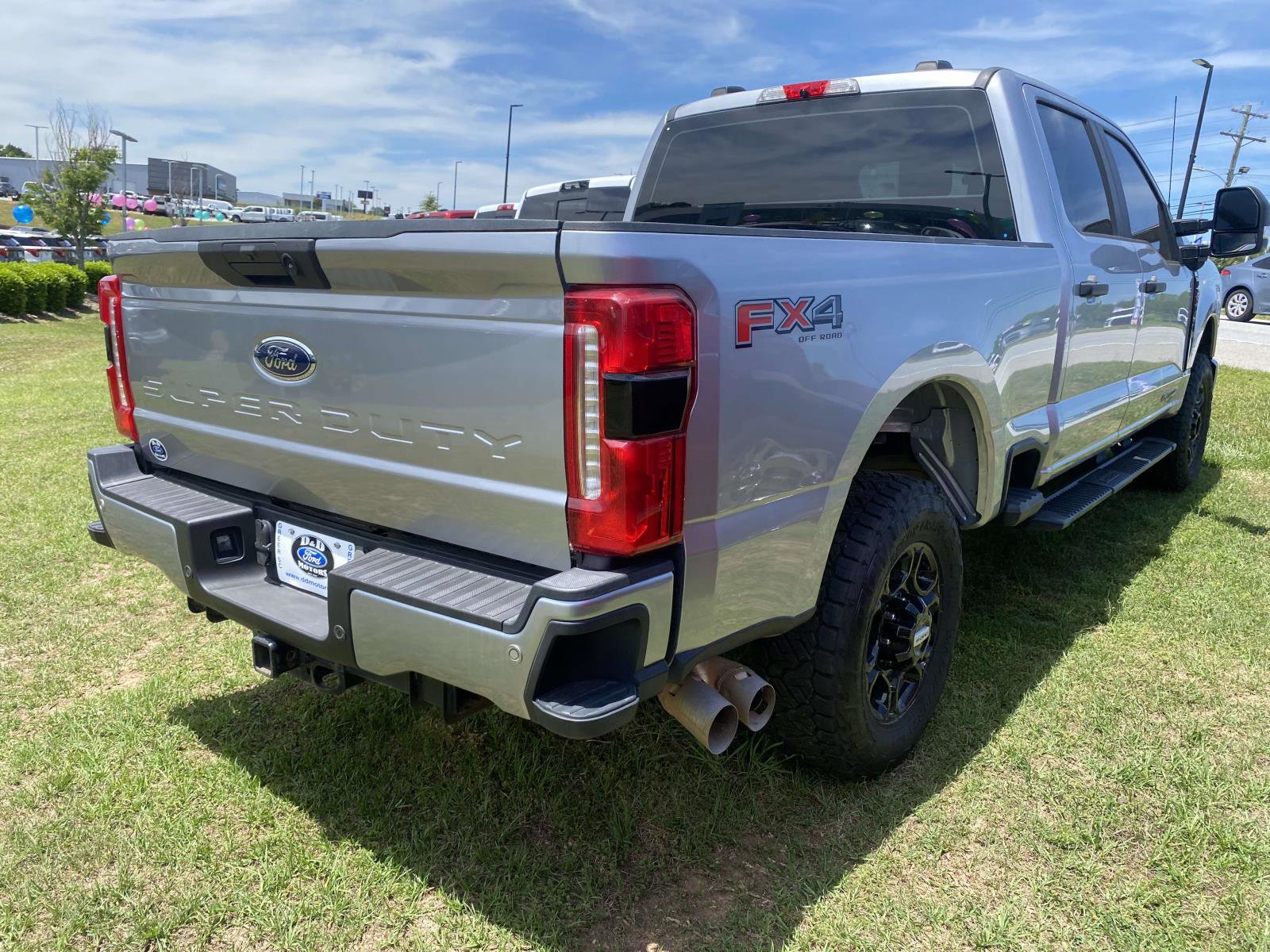 Certified 2024 Ford F250 XL w/ STX Appearance Package AWD/4WD image 7
