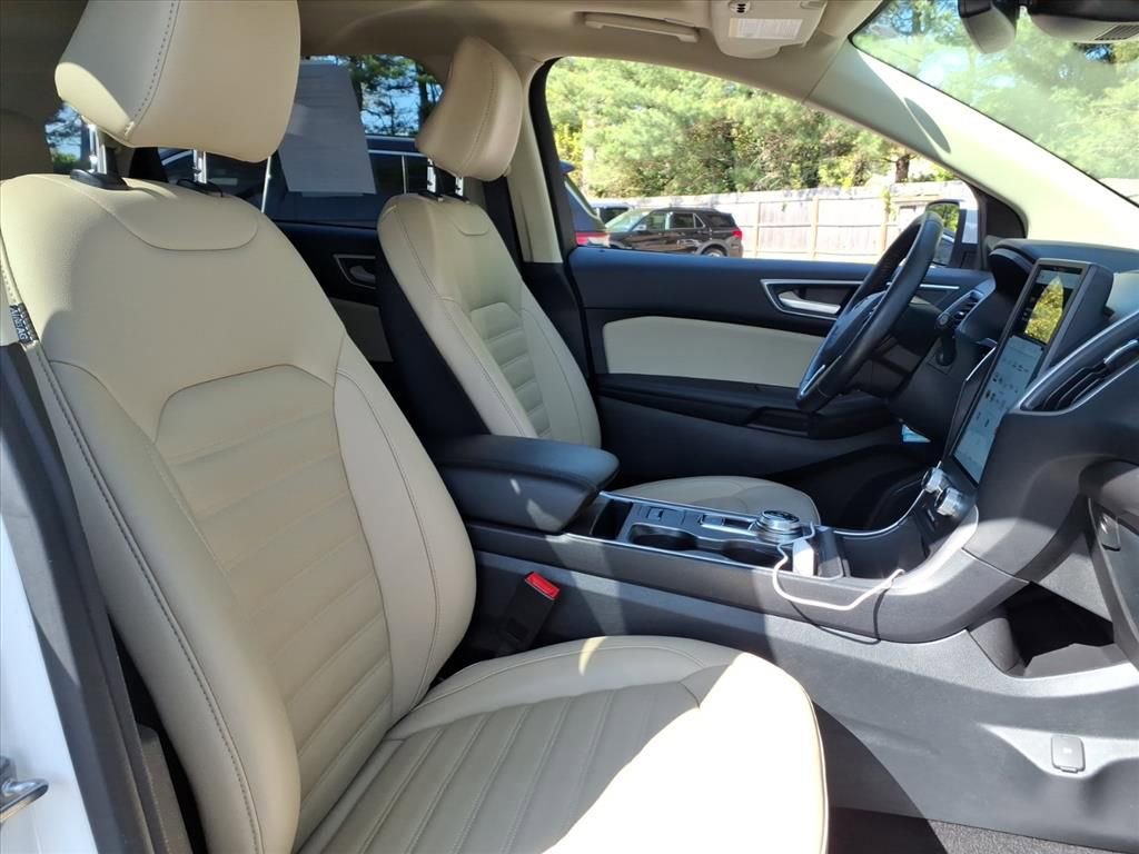 Certified 2023 Ford Edge SEL w/ Convenience Package AWD/4WD image 9