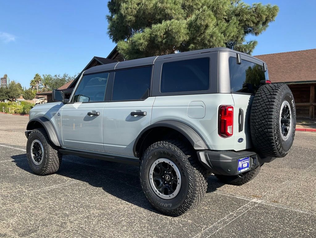 Certified 2024 Ford Bronco Black Diamond w/ Sasquatch Package image 6