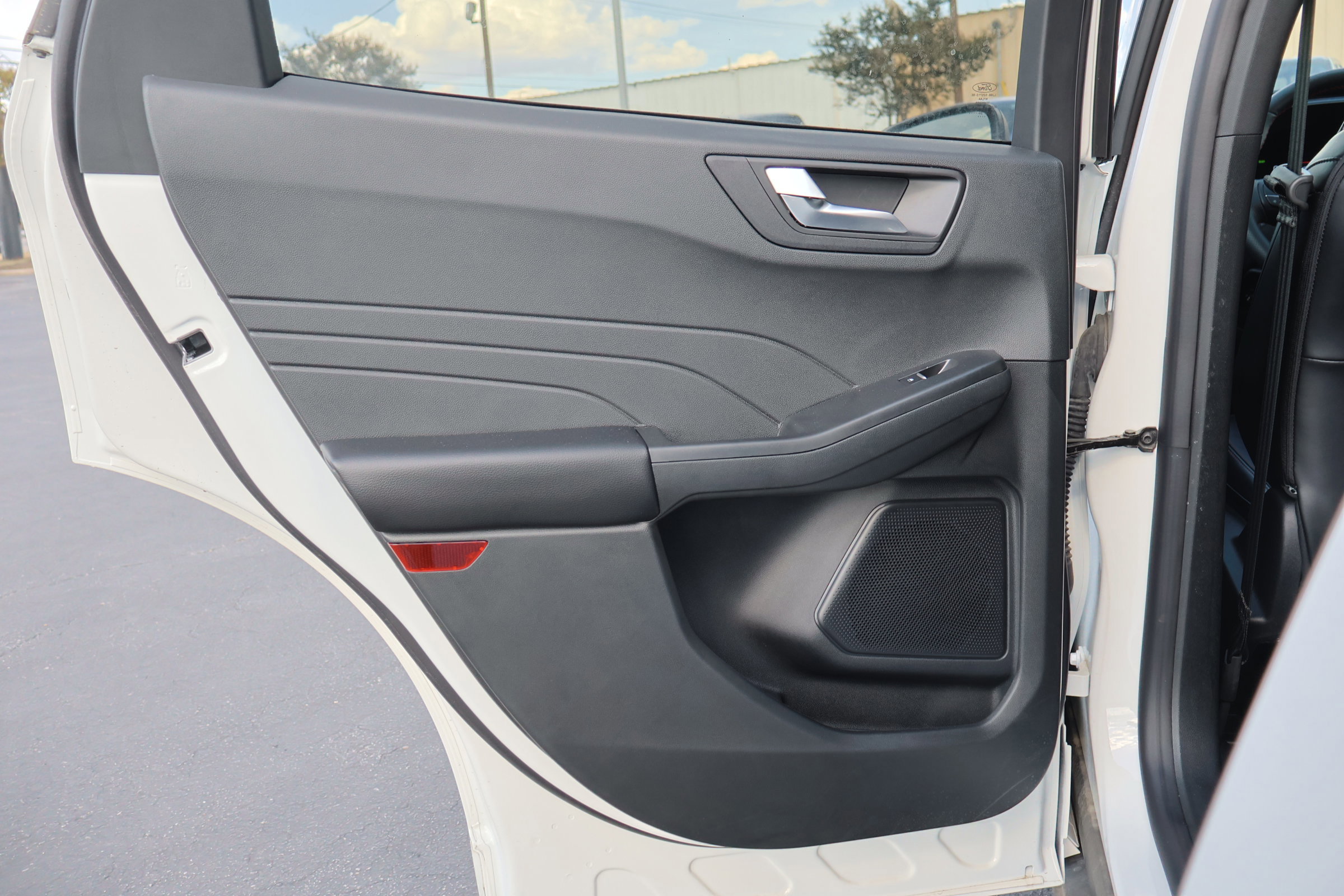 Certified 2024 Ford Escape ST-Line w/ Equipment Group 301A image 33