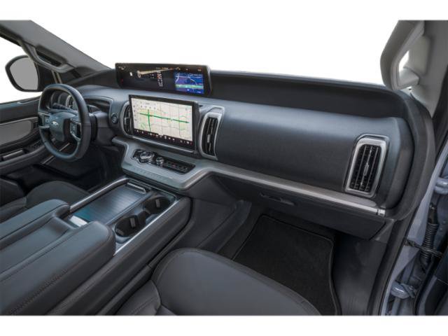 Certified 2025 Ford Expedition Active AWD/4WD image 17