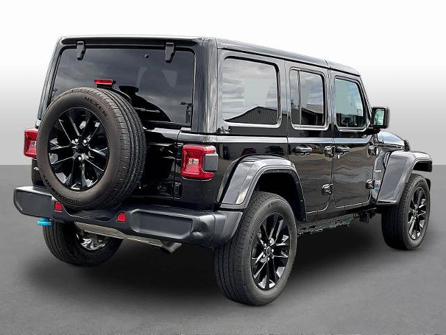 Used 2024 Jeep Wrangler Unlimited Sahara AWD/4WD image 7