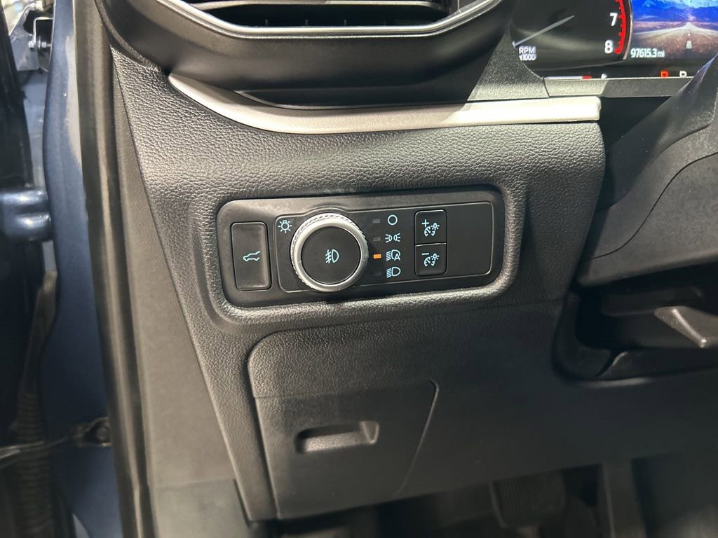 Certified 2020 Ford Explorer XLT w/ Equipment Group 202A AWD/4WD image 14