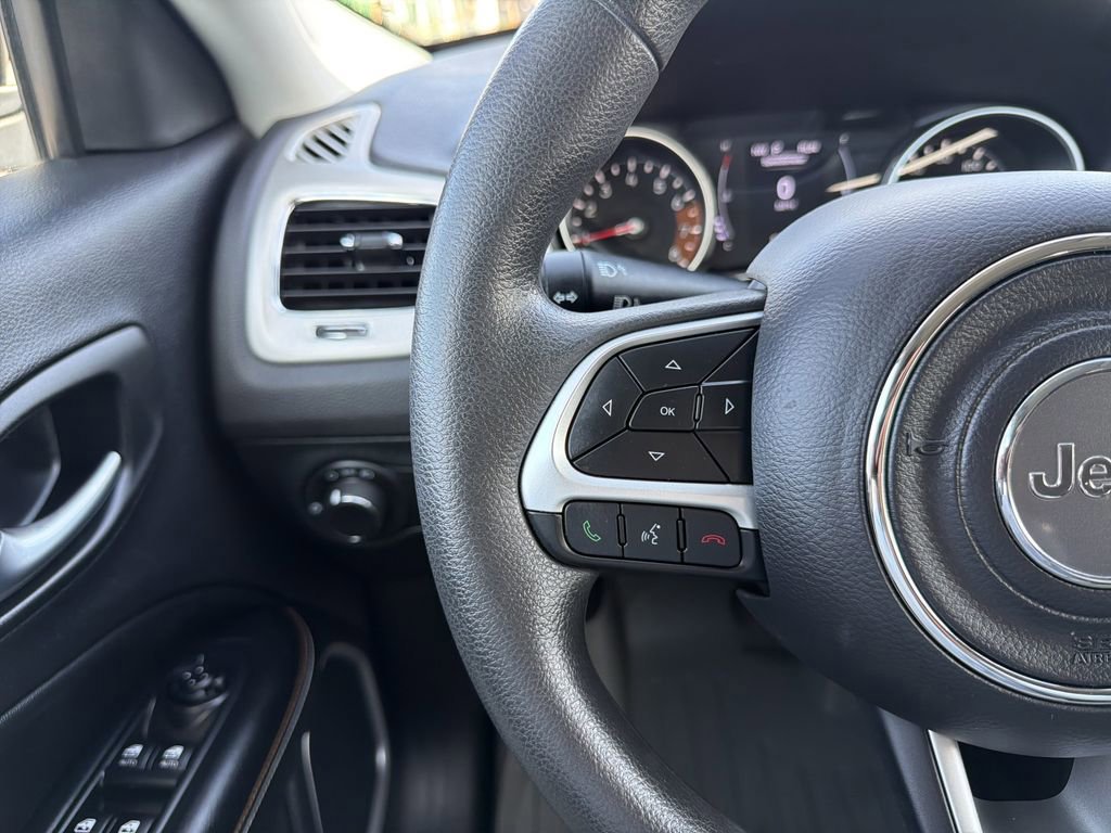 Used 2021 Jeep Compass Sport image 26