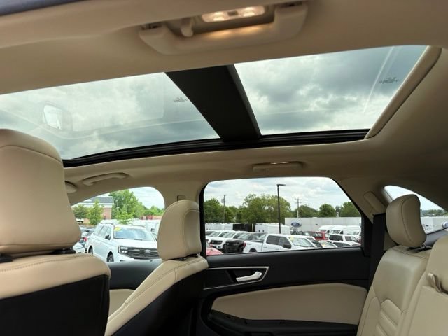 Certified 2021 Ford Edge SEL w/ Convenience Package AWD/4WD image 33