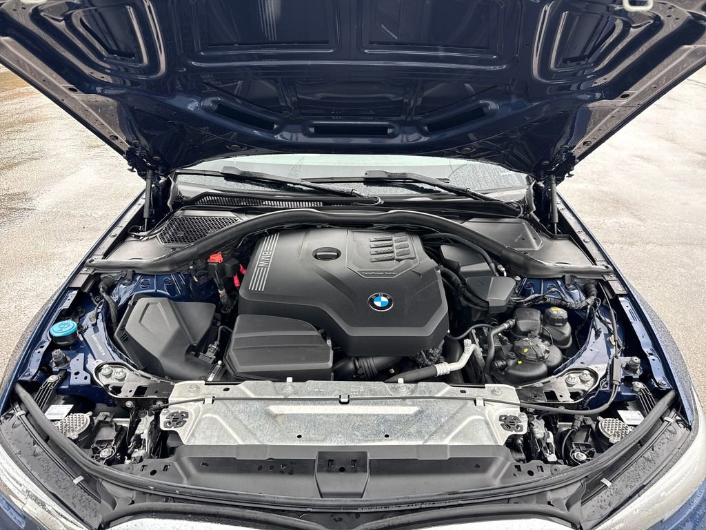 Used 2021 BMW 330i Sedan w/ Convenience Package RWD image 29