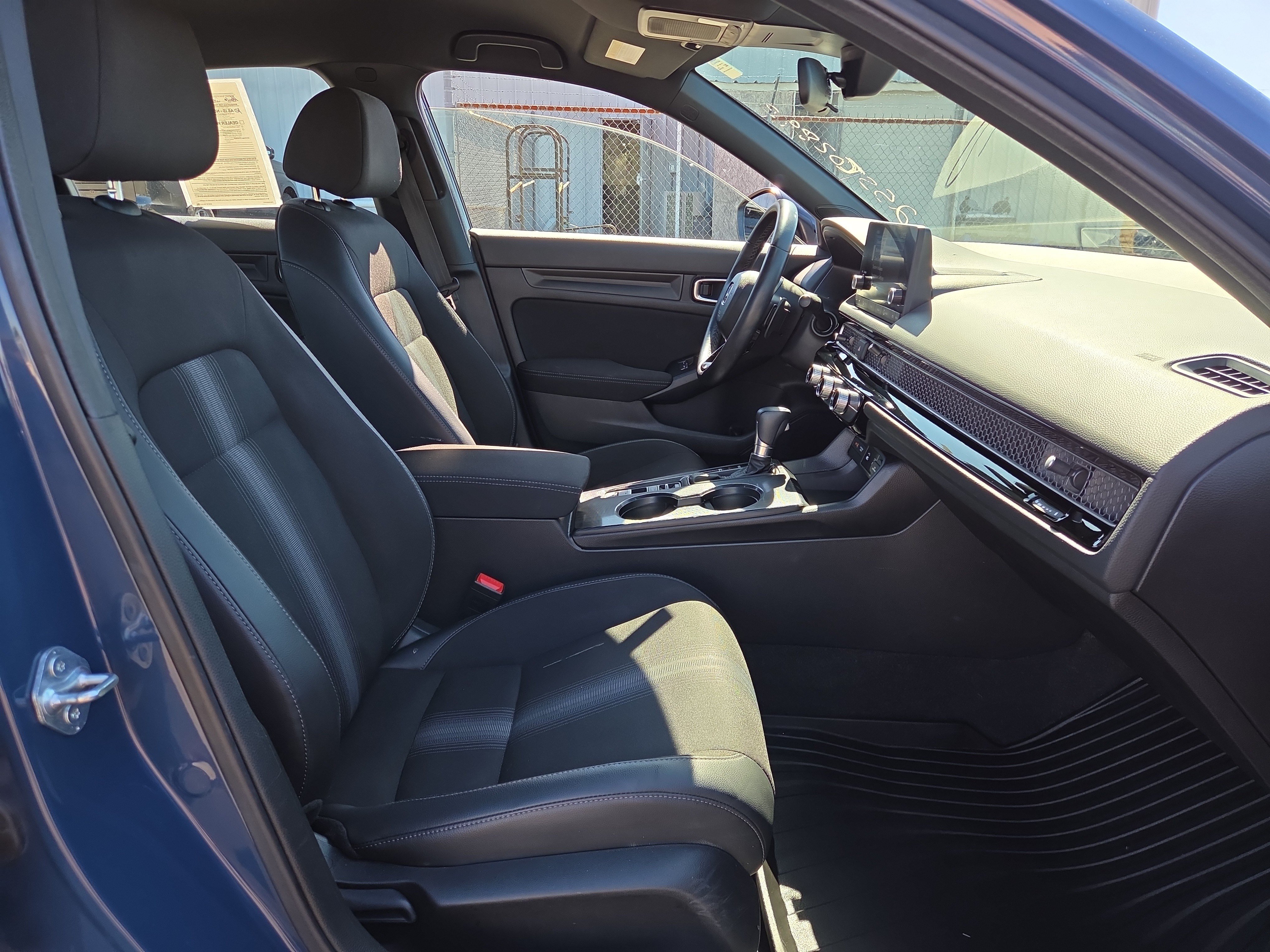Used 2025 Honda Civic Sport image 15
