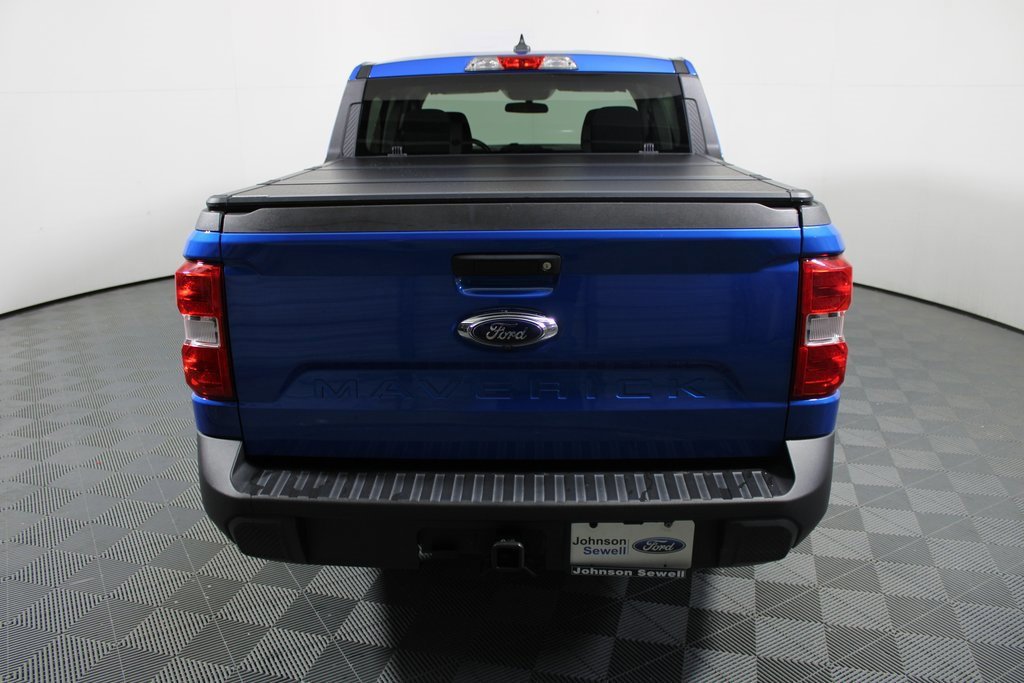 Certified 2022 Ford Maverick XLT w/ XLT Luxury Package image 3