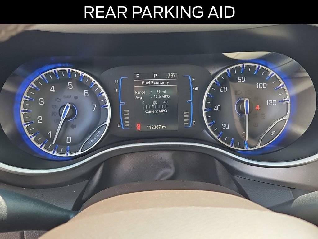 Used 2017 Chrysler Pacifica Touring-L w/ Tire & Wheel Group FWD image 25