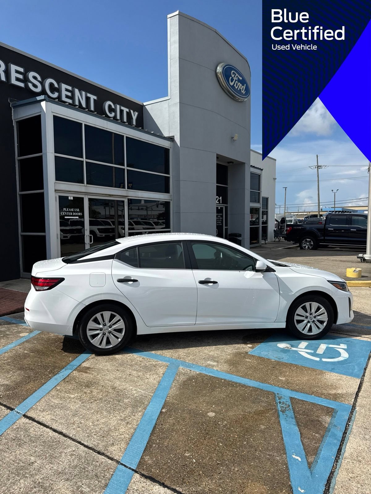 Used 2024 Nissan Sentra S FWD image 3