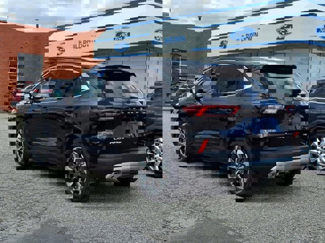Certified 2024 Ford Escape Platinum image 3