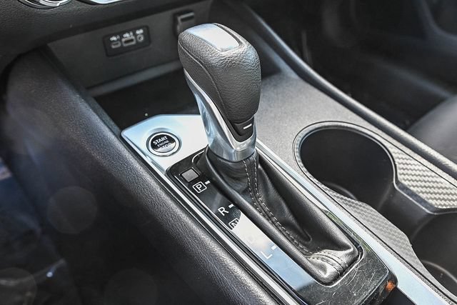 Used 2025 Nissan Altima 2.5 SV FWD image 26