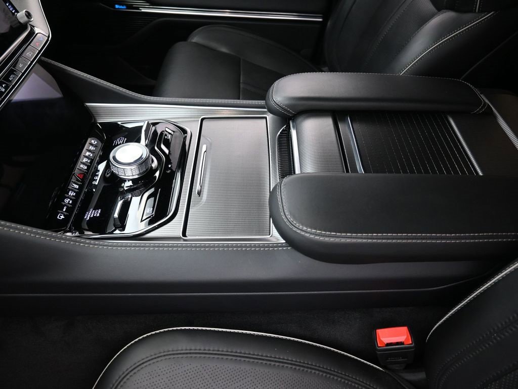 Used 2023 Jeep Grand Wagoneer Series II w/ Quick Order Packagew 28T image 18