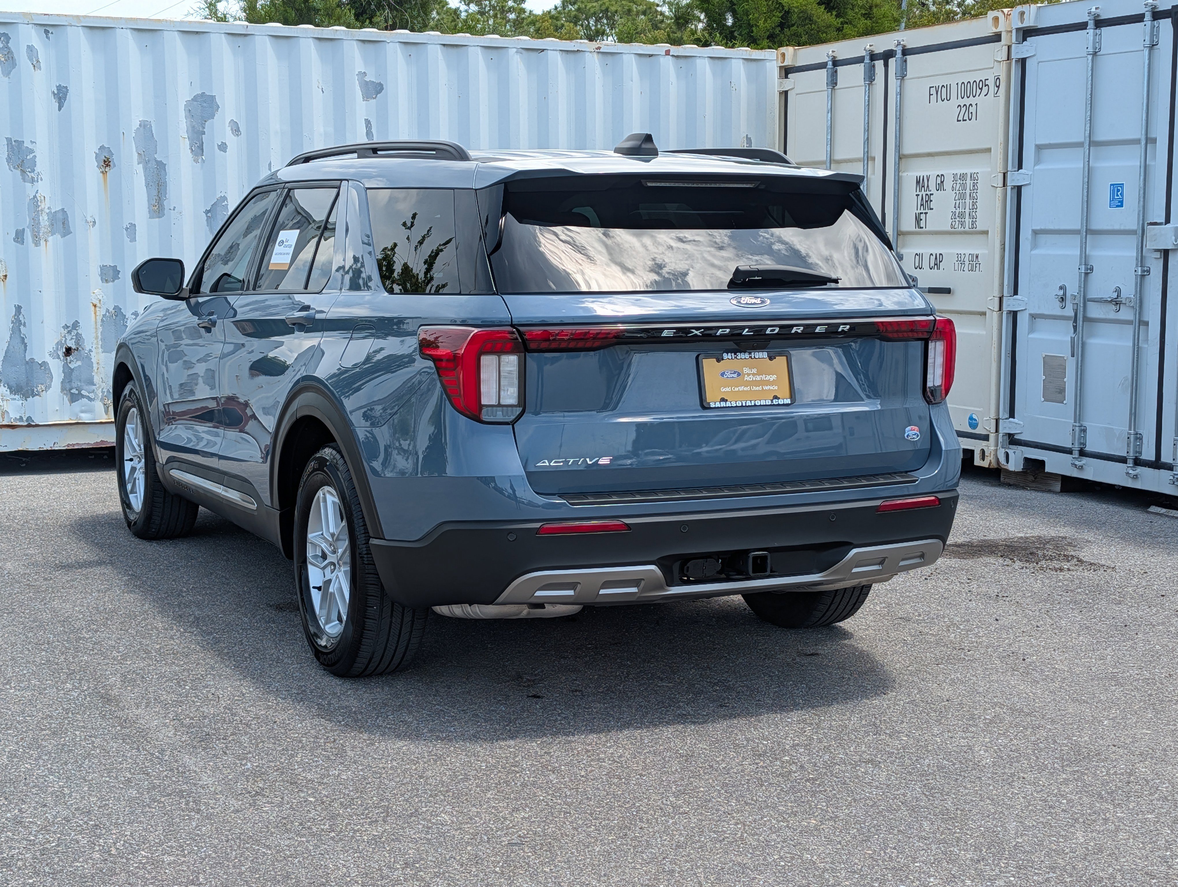Certified 2025 Ford Explorer Active w/ Active Comfort Package RWD image 6