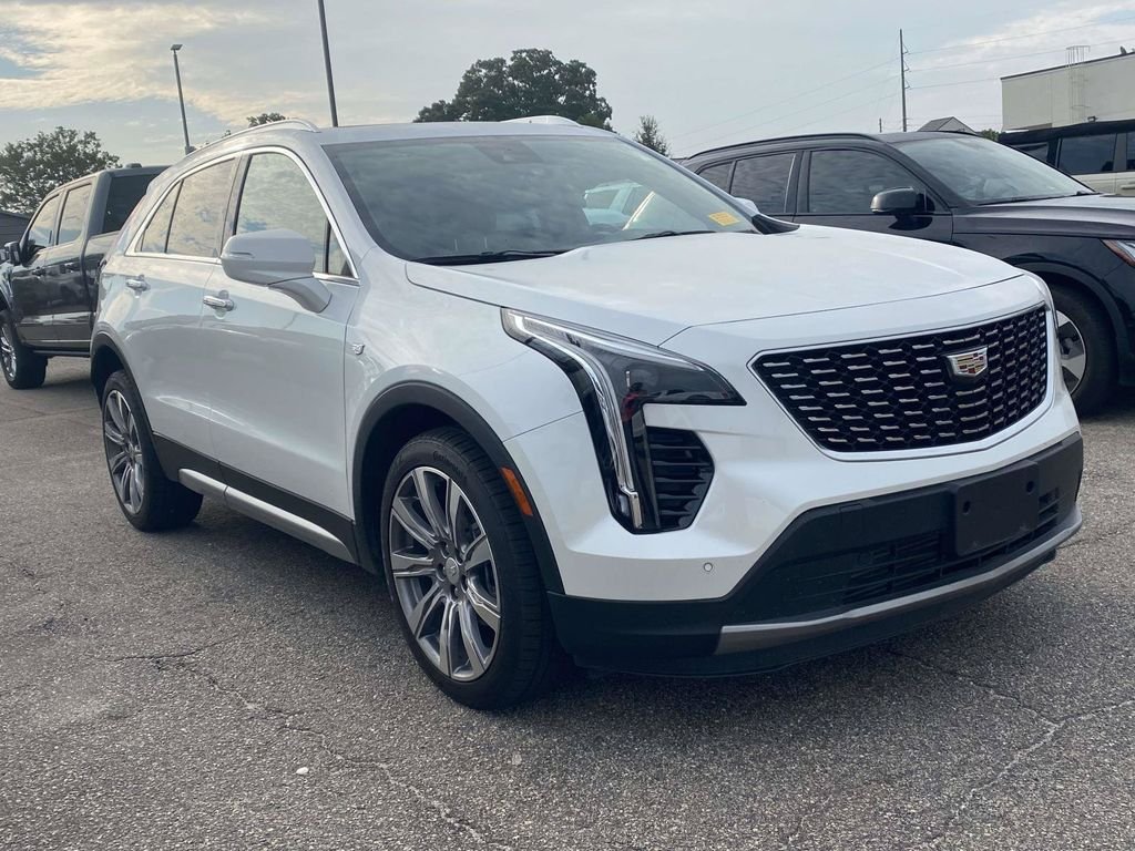 Used 2023 Cadillac XT4 Premium Luxury w/ Technology Package