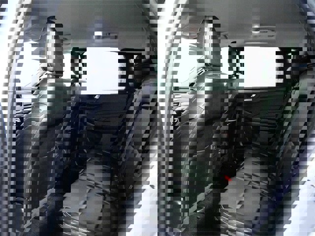 Certified 2025 Ford Escape Platinum image 14