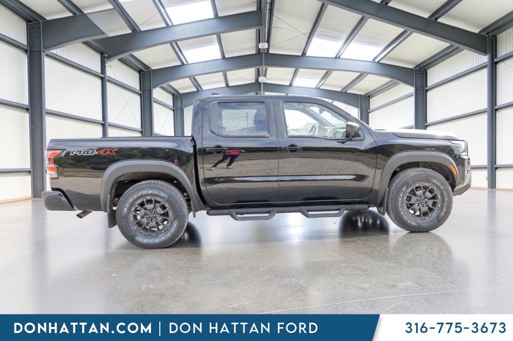 Used 2023 Nissan Frontier PRO-4X w/ Pro-4X Premium Package AWD/4WD image 30
