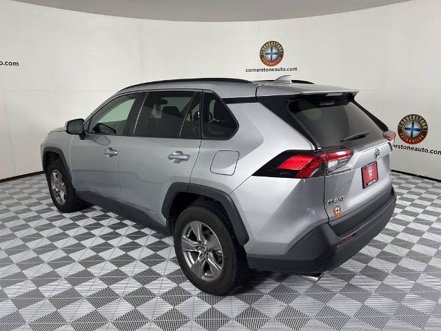 Used 2025 Toyota RAV4 XLE AWD/4WD image 18