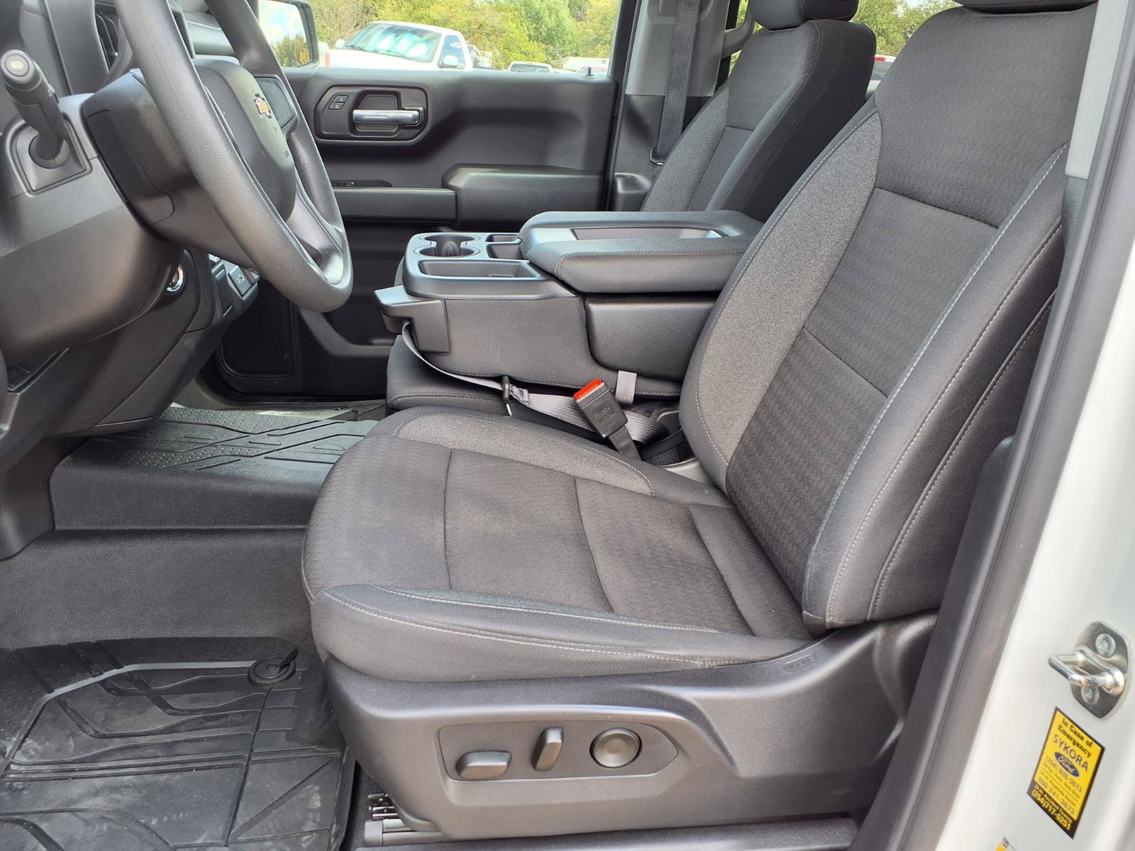 Used 2026 Chevrolet Silverado 1500 Custom AWD/4WD image 8