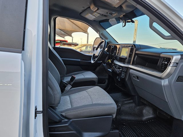 Certified 2024 Ford F350 XL w/ Camper Package image 16