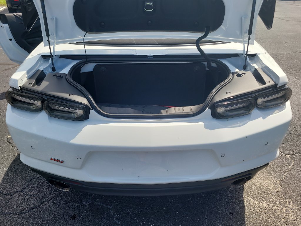 Used 2024 Chevrolet Camaro LT w/ Redline Edition RWD image 8