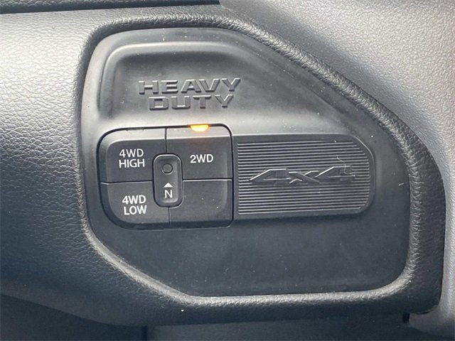 Used 2024 RAM 3500 Big Horn image 32