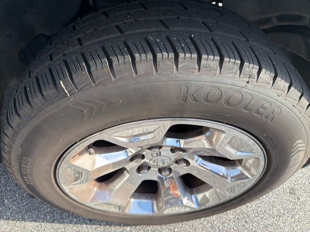 Used 2021 RAM 1500 Big Horn w/ Trailer Tow Group AWD/4WD image 9