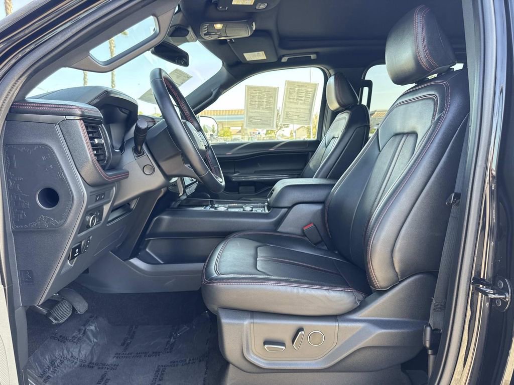 Certified 2022 Ford Expedition Limited image 20