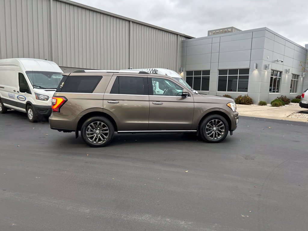 Certified 2019 Ford Expedition Limited w/ Equipment Group 301A AWD/4WD image 7