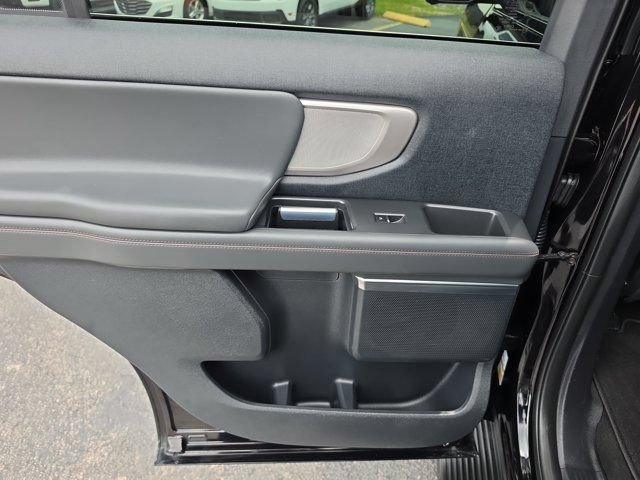 Certified 2025 Ford Expedition Active RWD image 13