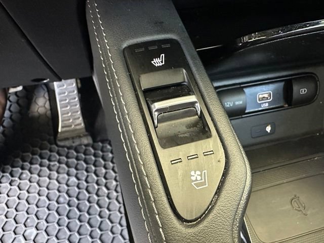 Used 2021 Kia Telluride SX w/ SX Prestige Package AWD/4WD image 24