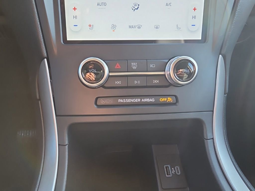 Certified 2022 Ford Edge SEL w/ Convenience Package image 20