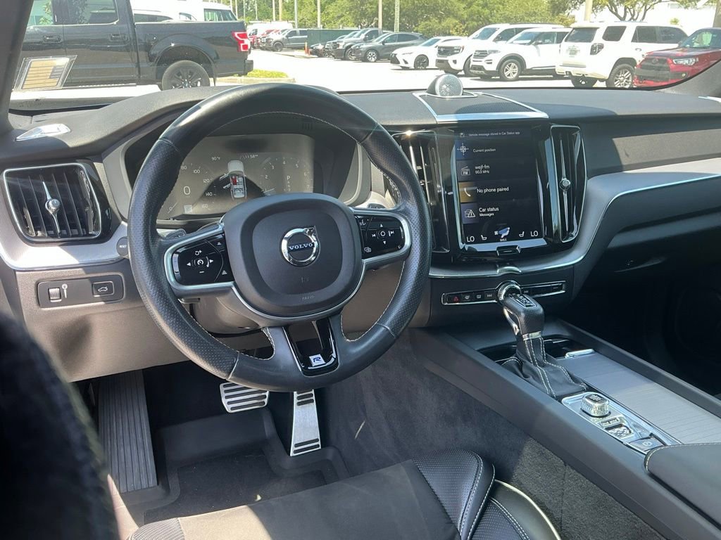 Used 2018 Volvo XC60 T6 R-Design w/ Convenience Package AWD/4WD image 26