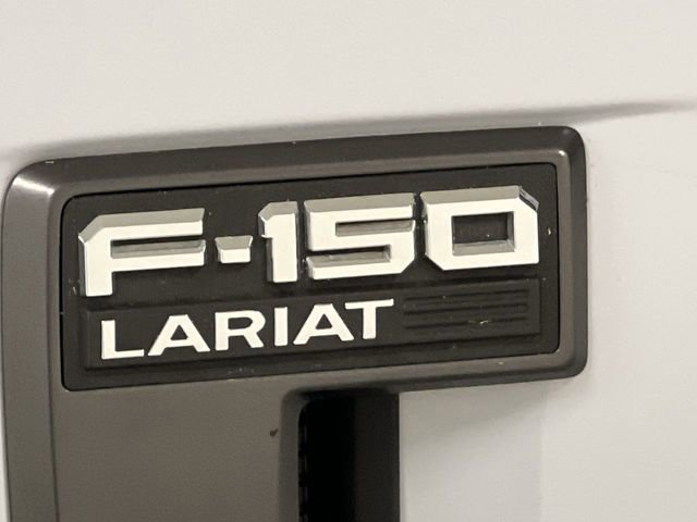 Certified 2022 Ford F150 Lariat w/ Equipment Group 502A High image 18